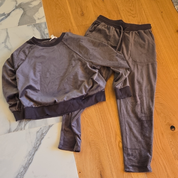 Joe Fresh Pants - Joe Fresh Charcoal Purple Lounge Set, Top L, Bottoms S, Festive Loungwear, EUC